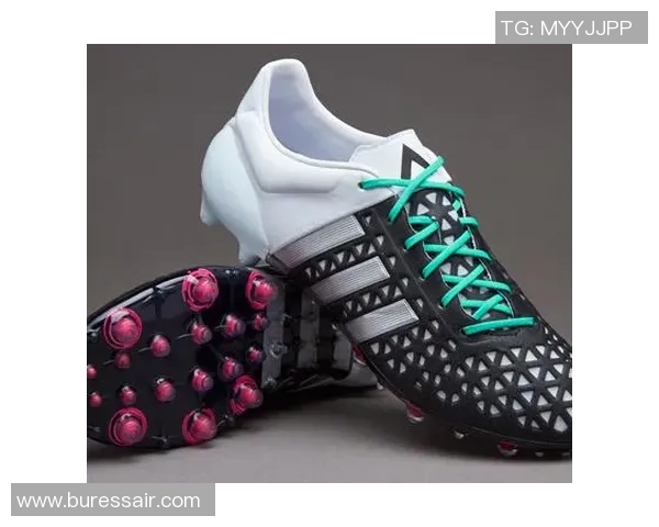 足球明星专属足球鞋定制厂家助力运动员展现最佳表现与风采